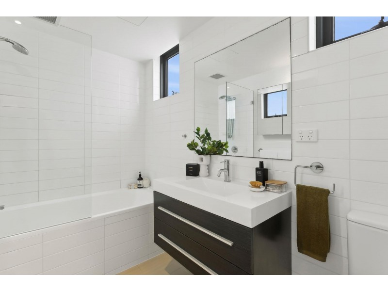 3/15-17 Central Road, Avalon Beach NSW 2107