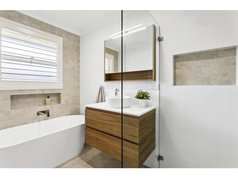 64 Mona Vale Road, Mona Vale NSW 2103