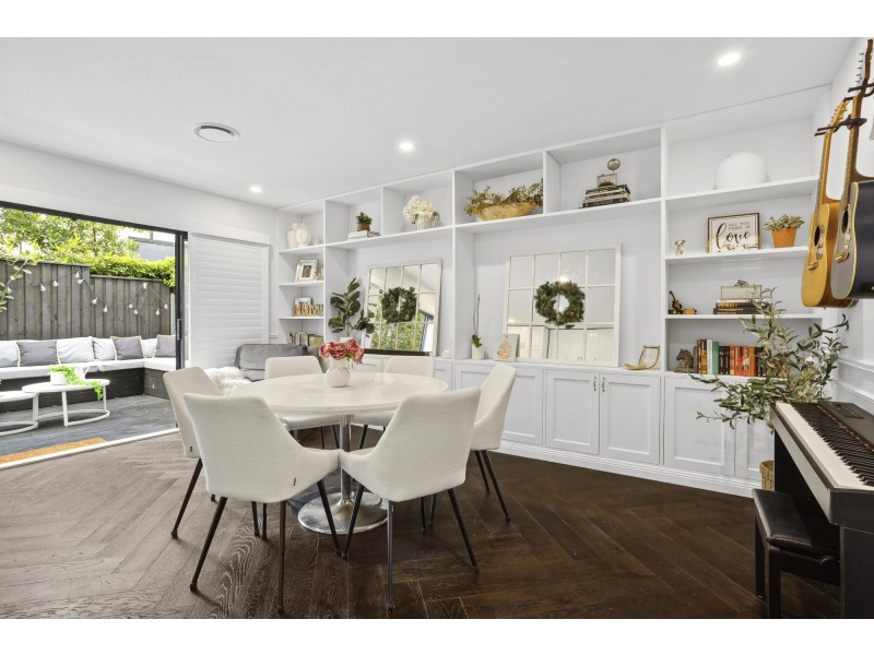 60 Chambers Circuit, Warriewood NSW 2102