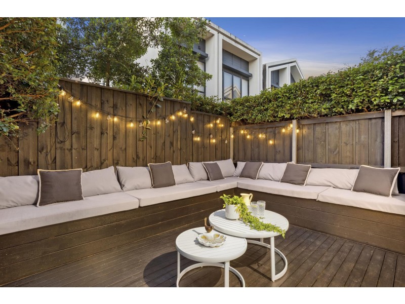 60 Chambers Circuit, Warriewood NSW 2102