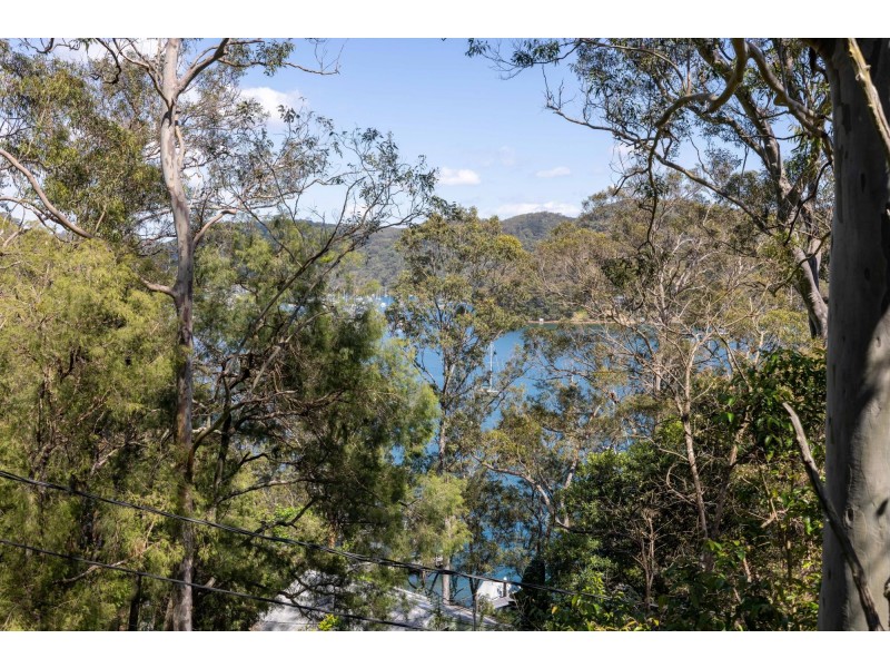 92 Richard Road, Scotland Island NSW 2105