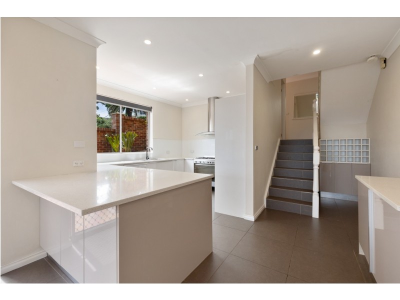 1A Hillcrest Avenue, Mona Vale NSW 2103