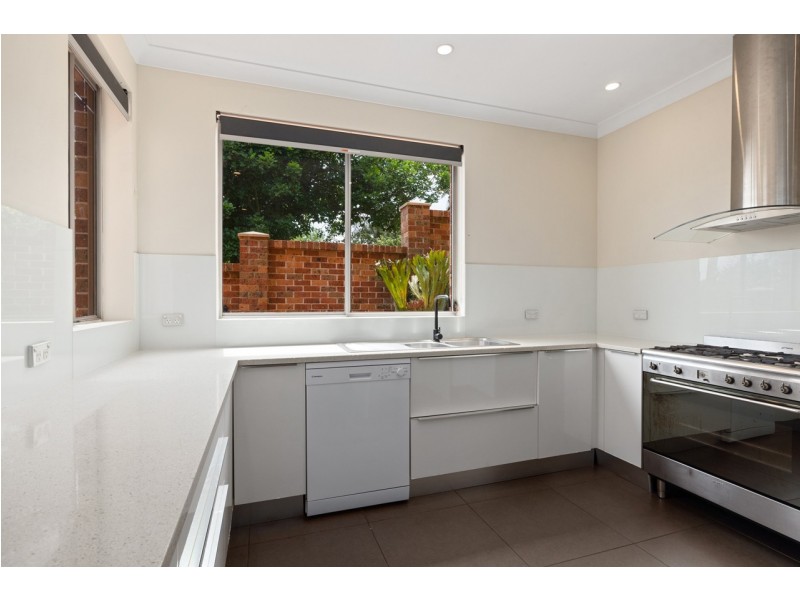 1A Hillcrest Avenue, Mona Vale NSW 2103