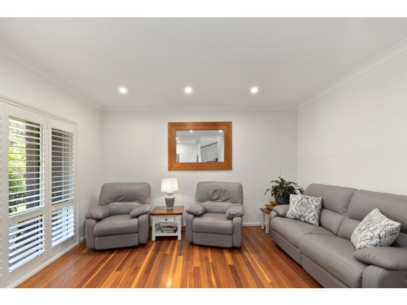 50 Honeyeater Grove, Warriewood NSW 2102