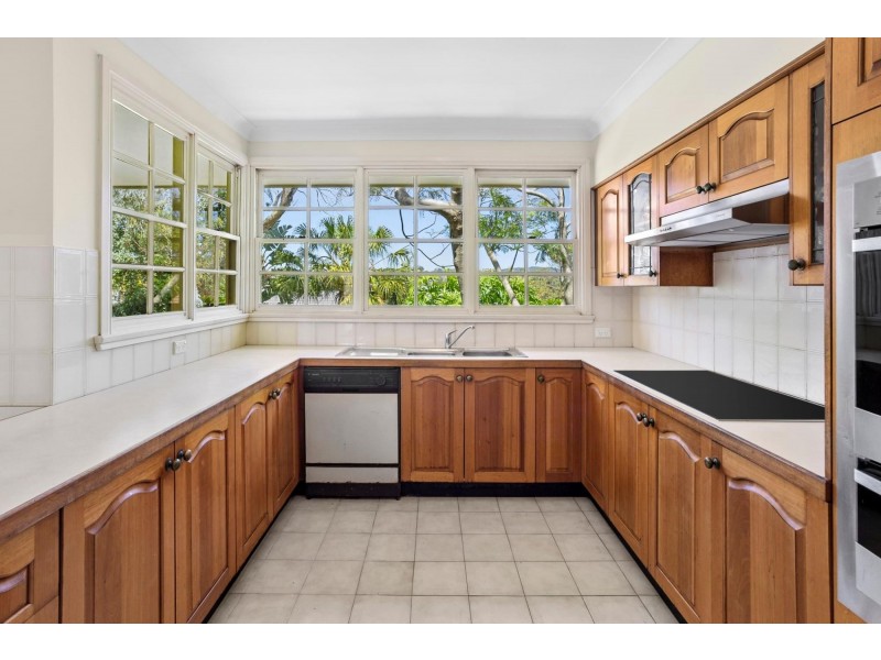 16 Bangalow Avenue, Mona Vale NSW 2103