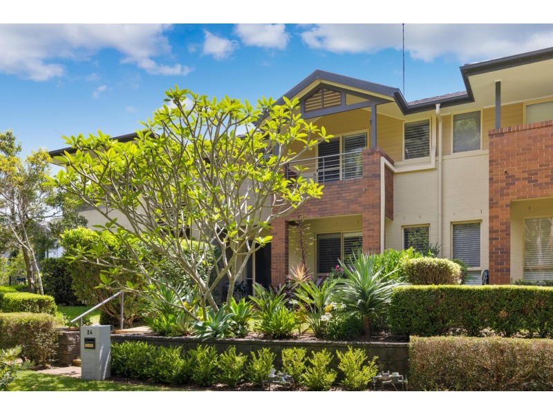 24 Honeyeater Grove, Warriewood NSW 2102