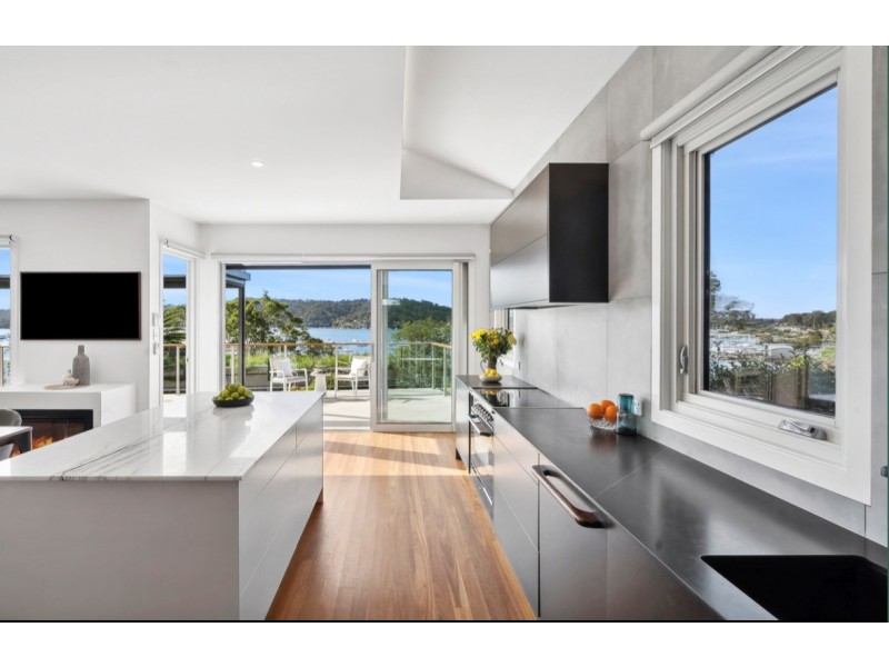 7 Baroona Road, Church Point NSW 2105