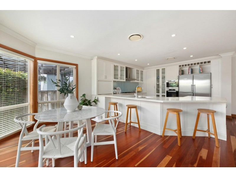 7 Eucalyptus Place, Warriewood NSW 2102