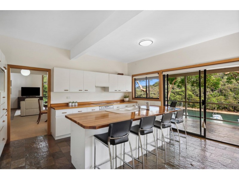 148 McCarrs Creek Road, Church Point NSW 2105