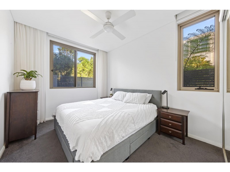 16/3 Mallard Lane, Warriewood NSW 2102