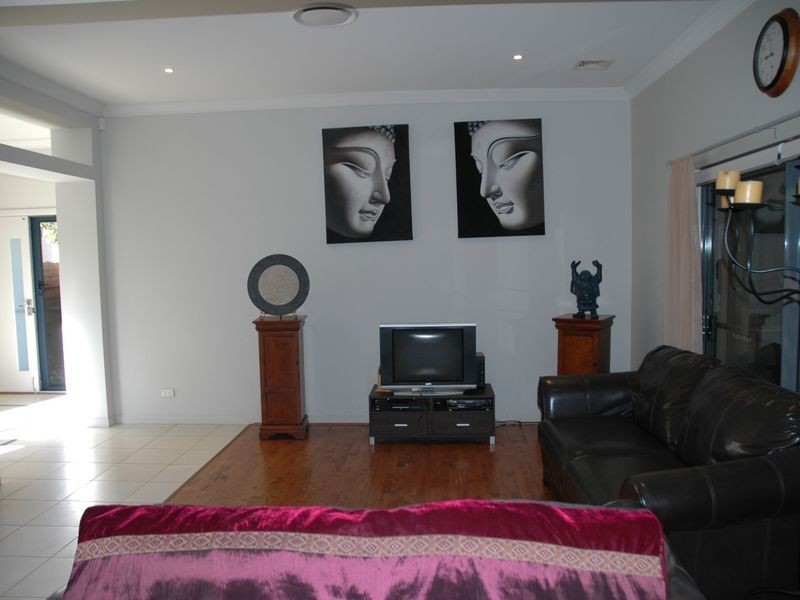 57 Kingfisher Way, Warriewood NSW 2102