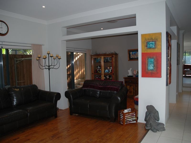 57 Kingfisher Way, Warriewood NSW 2102