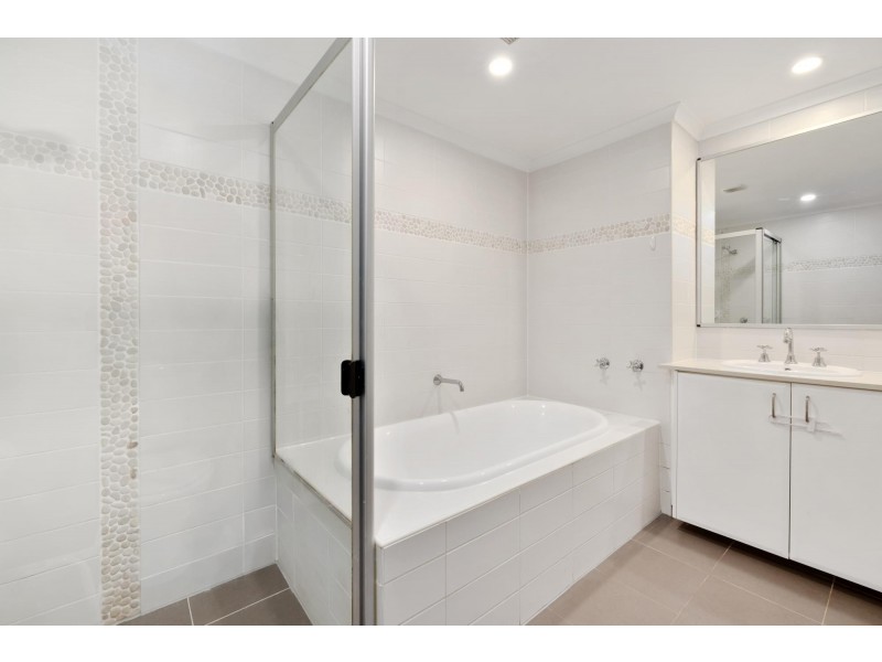 8/3 Possum Way, Warriewood NSW 2102