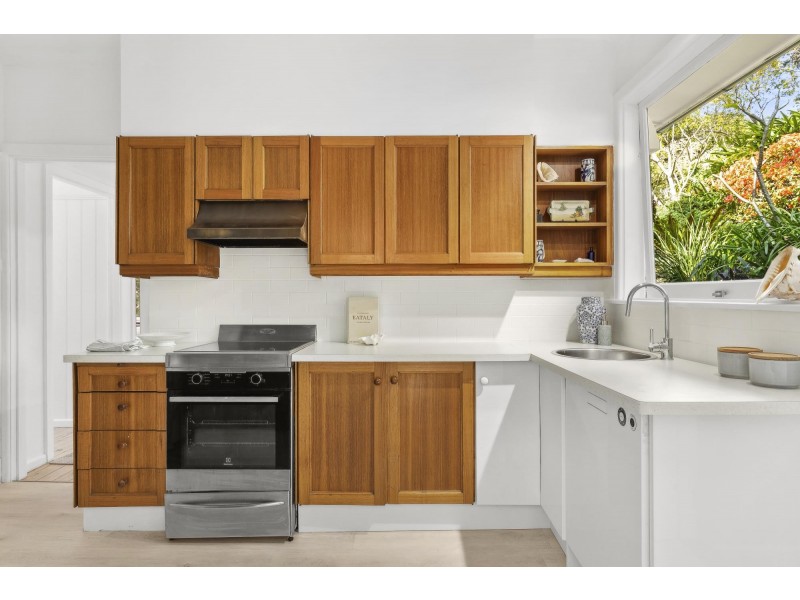 5 McCarrs Creek Road, Church Point NSW 2105