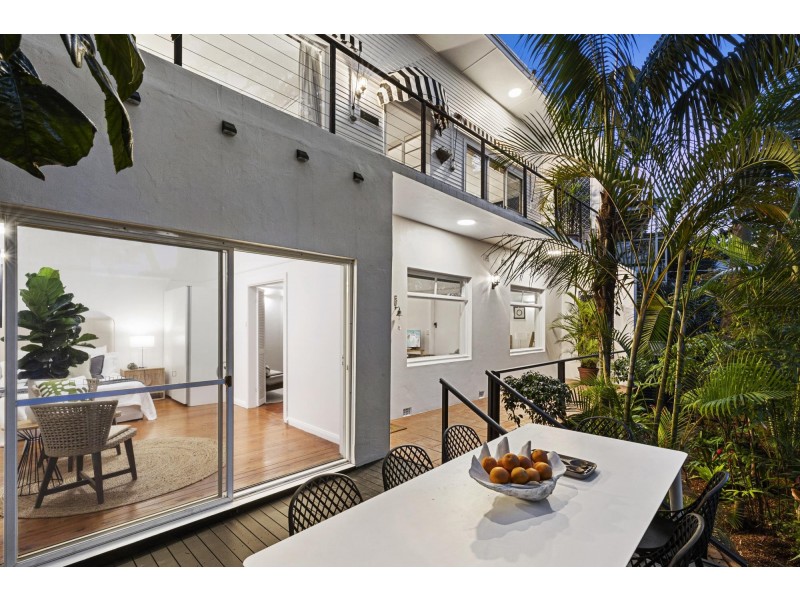 5 McCarrs Creek Road, Church Point NSW 2105