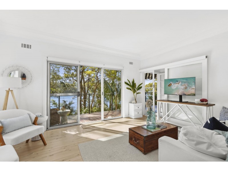 5 McCarrs Creek Road, Church Point NSW 2105