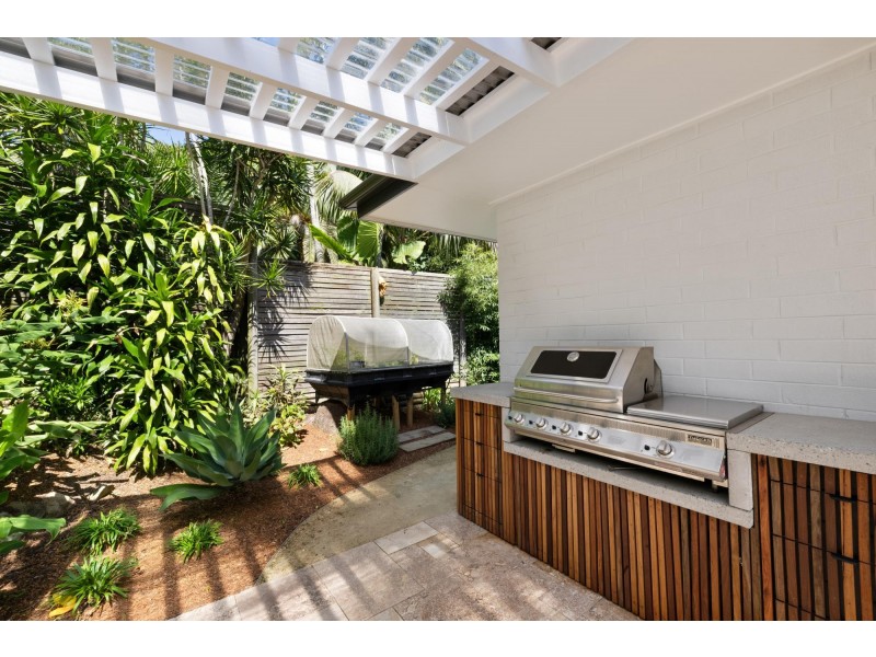 10 Crescent Road, Mona Vale NSW 2103