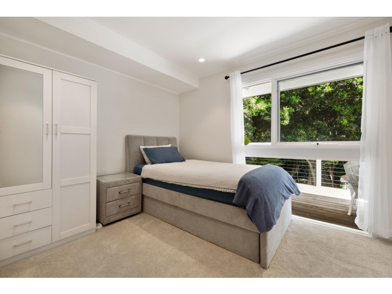 10 Crescent Road, Mona Vale NSW 2103