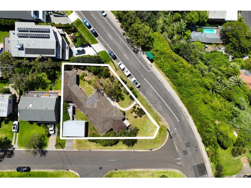 52 Edgecliffe Boulevard, Collaroy Plateau NSW 2097