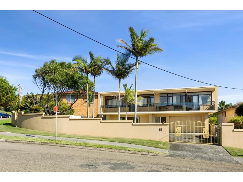 1 Peal Place, Warriewood NSW 2102