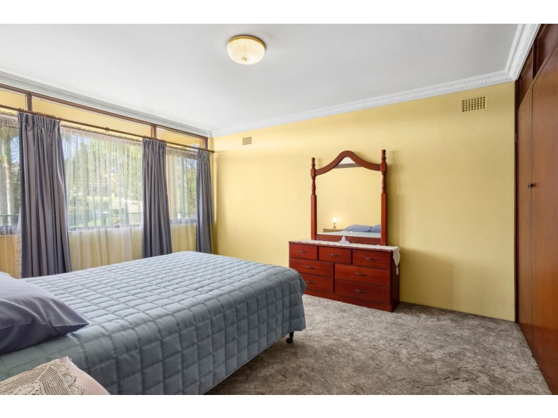 1 Peal Place, Warriewood NSW 2102