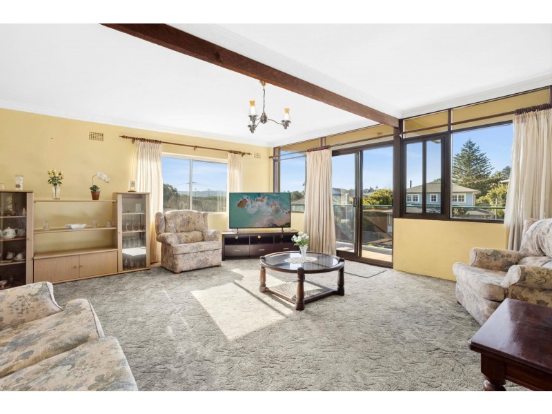 1 Peal Place, Warriewood NSW 2102