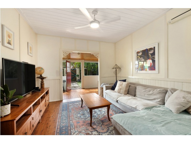 7 Walsh Street, North Narrabeen NSW 2101