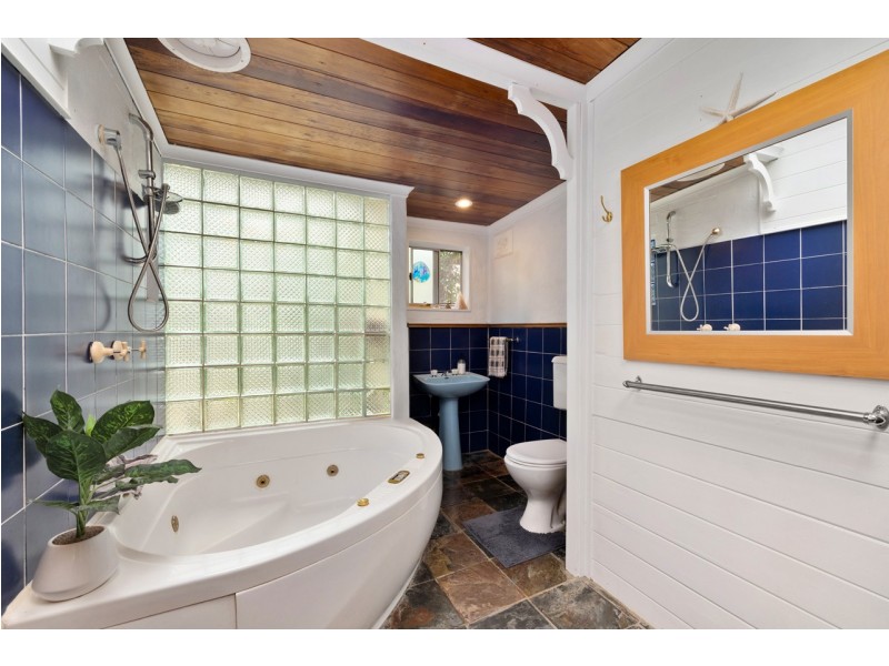 7 Walsh Street, North Narrabeen NSW 2101