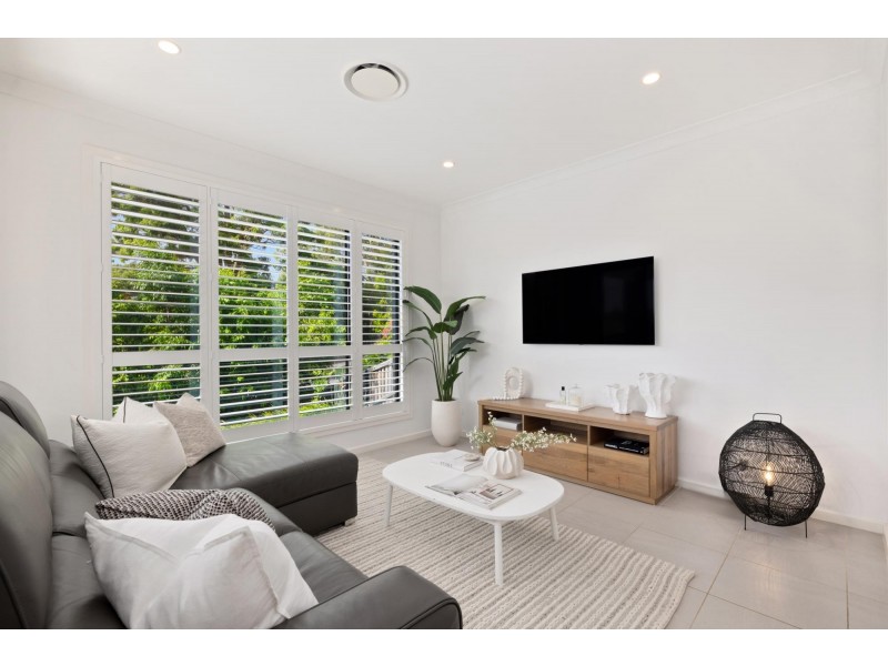 9 Cherry Lane, Warriewood NSW 2102