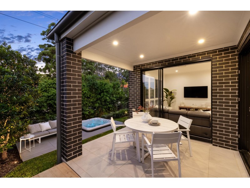 9 Cherry Lane, Warriewood NSW 2102