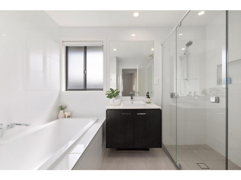 9 Cherry Lane, Warriewood NSW 2102