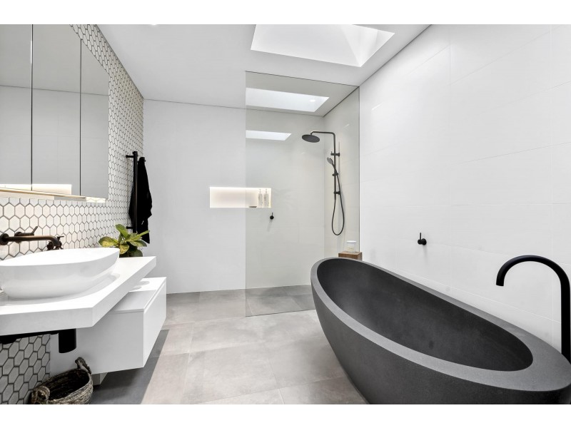 3 Lentara Road, Bayview NSW 2104