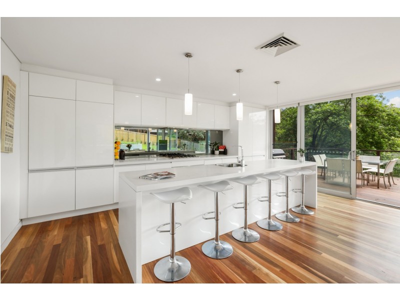 22 Whipbird Circuit, Mona Vale NSW 2103