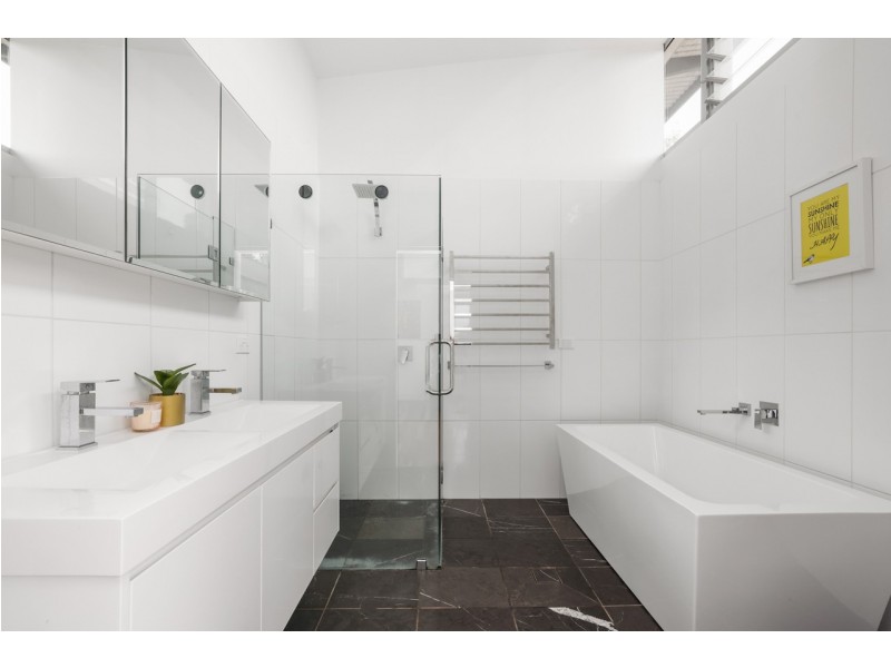 22 Whipbird Circuit, Mona Vale NSW 2103