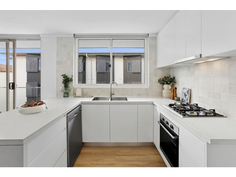 10/28 Darley Street, Mona Vale NSW 2103