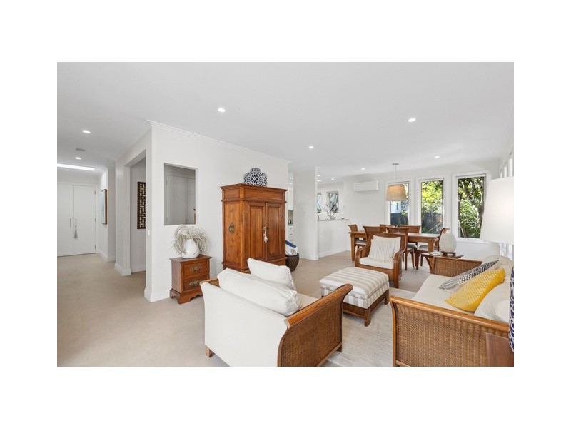 18/14-18 Golf Avenue, Mona Vale NSW 2103
