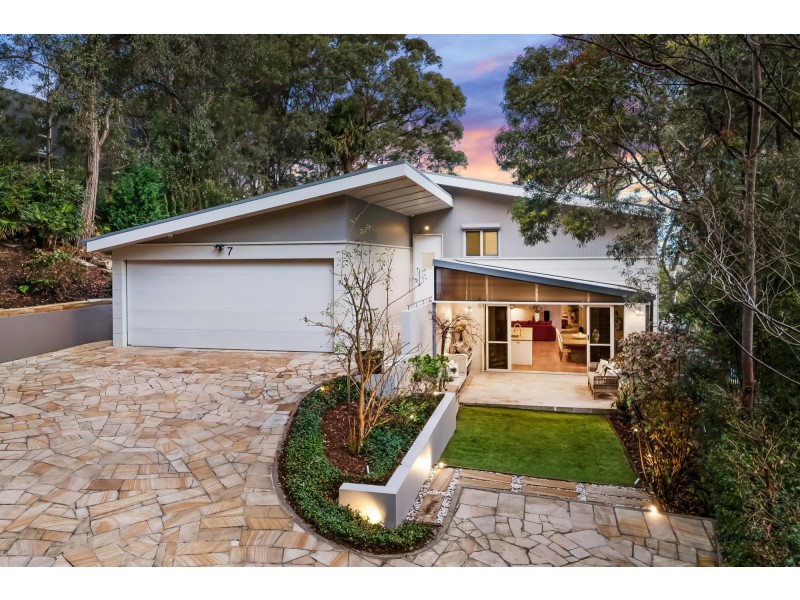 7 Barkala Road, Bayview NSW 2104