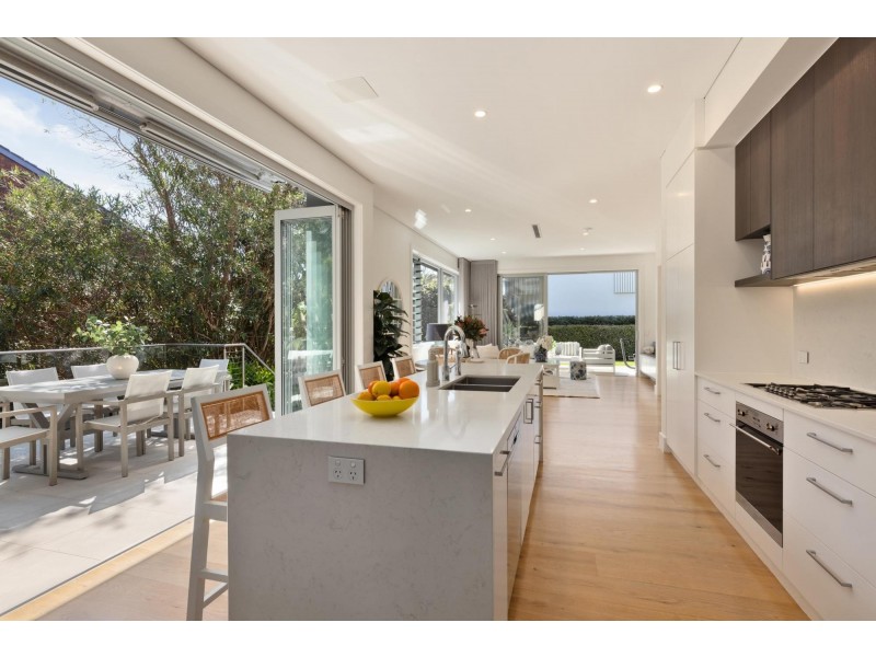 4/33 Darley Street, Mona Vale NSW 2103