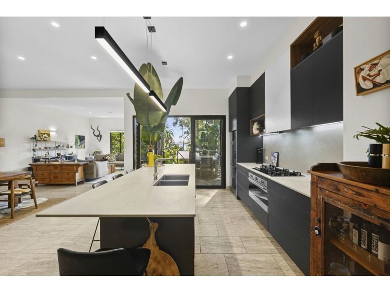 2011 Pittwater Road, Bayview NSW 2104