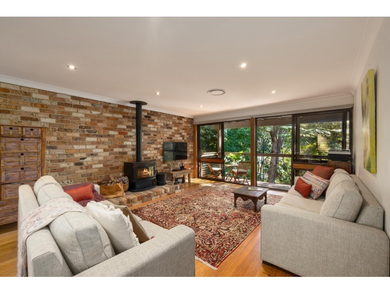 30 Loquat Valley Road, Bayview NSW 2104