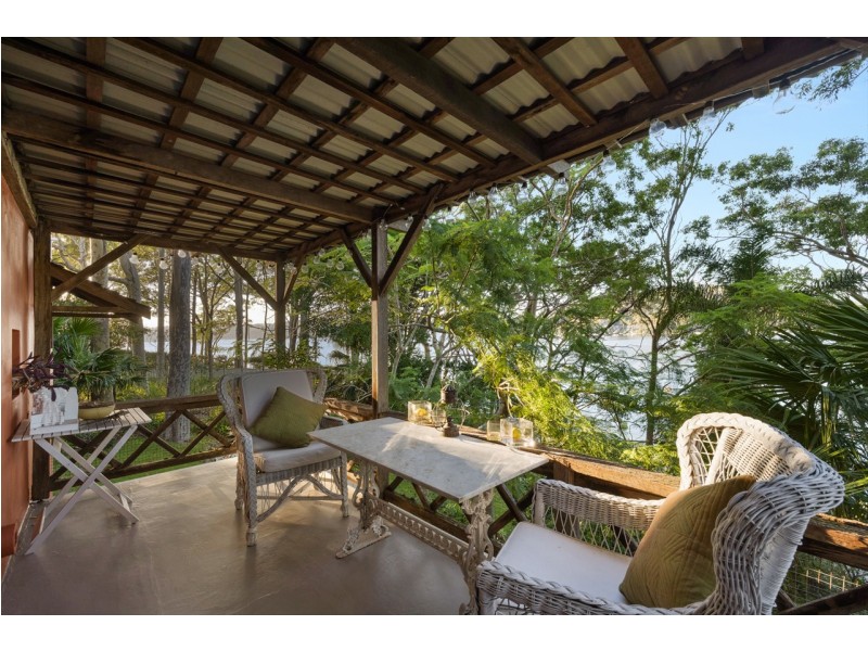 4 Bona Crescent, Lovett Bay NSW 2105