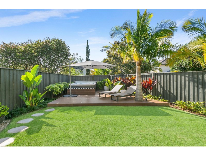 4 Platypus Way, Warriewood NSW 2102