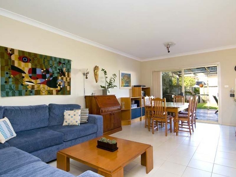 6 Blue Wren Way, Warriewood NSW 2102