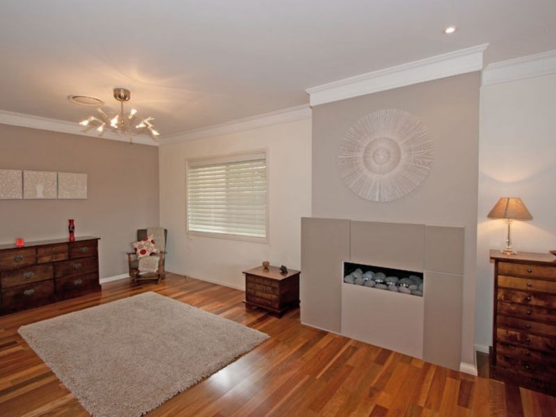 12 Jacquelene Close, Bayview NSW 2104