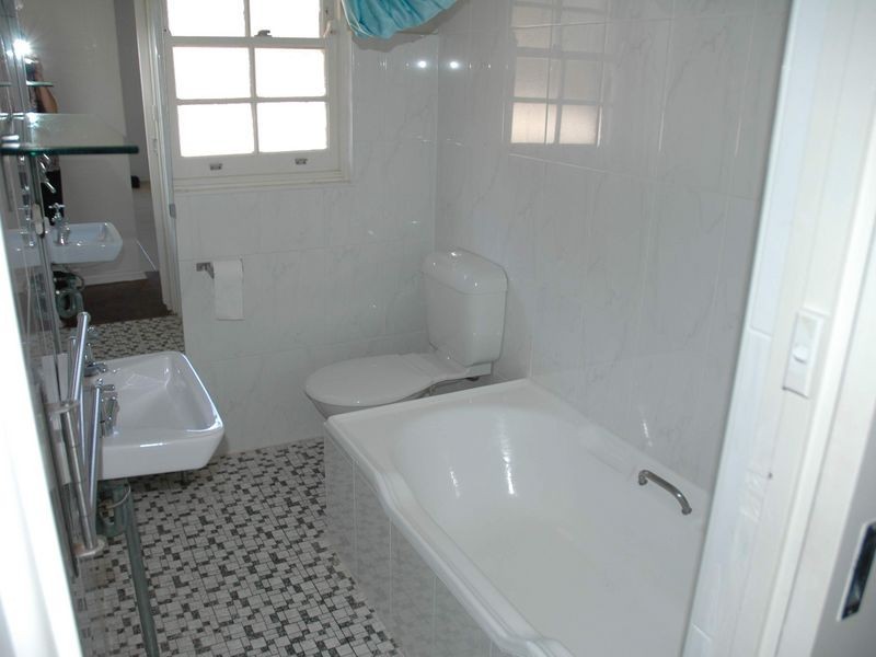 lower/212 Barrenjoey Road, Newport NSW 2106