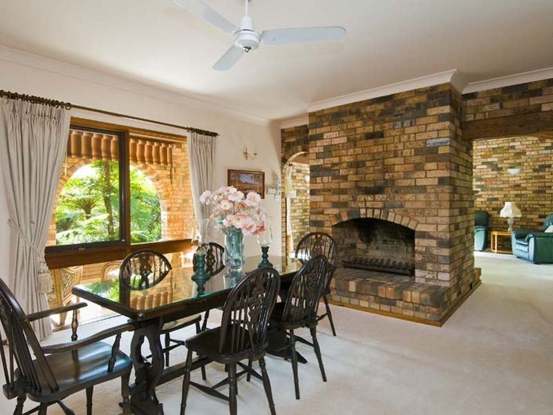 203 Mccarrs Creek Road, Church Point NSW 2105
