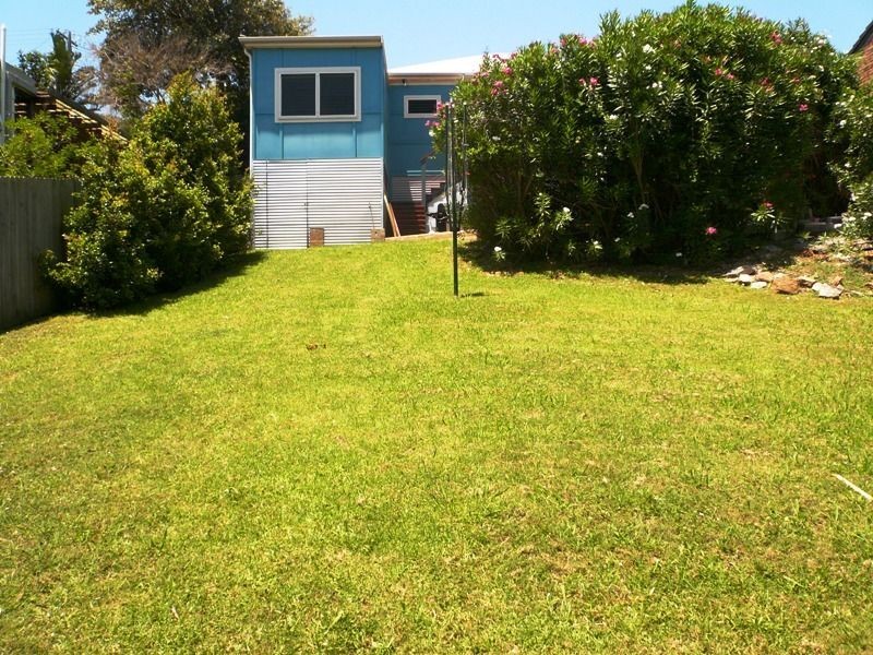 28 Narrabeen Park Parade, Warriewood NSW 2102