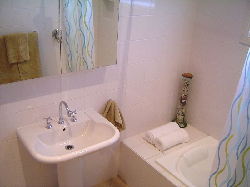 28 Narrabeen Park Parade, Warriewood NSW 2102