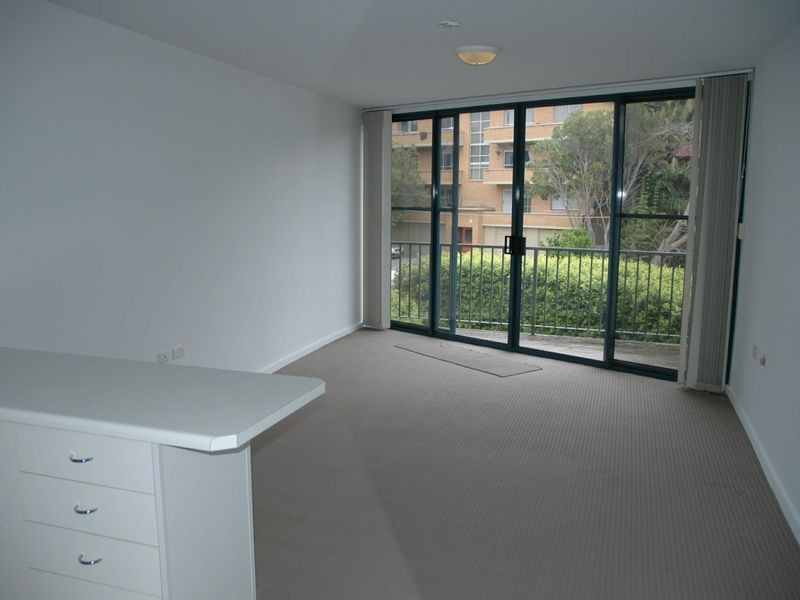 23/15 Seabeach Avenue, Mona Vale NSW 2103