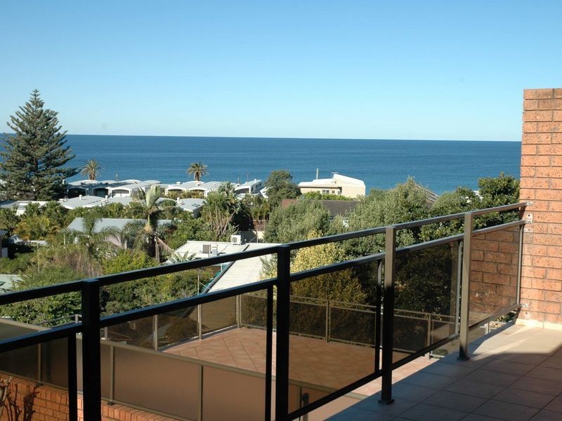 44 Golf Avenue, Mona Vale NSW 2103